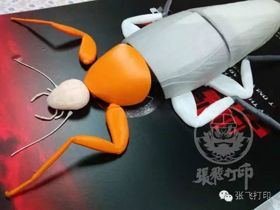 3D打印蟑螂小強(qiáng)誕生記(超精細(xì)) 妹紙膽小也可入
3D打印蟑螂,3D打印小強(qiáng),3D打印技術(shù),3D打印服務(wù),3D打印平臺(tái),e鍵打印