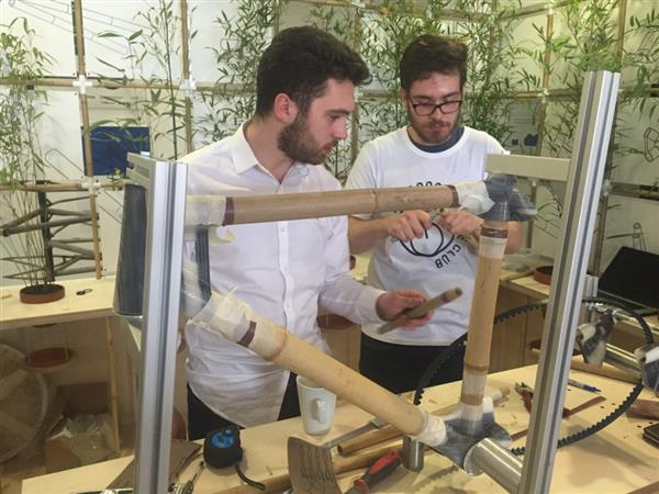 很美很實用 3D打印竹自行車

3D打印竹自行車,3D打印自行車,3D打印材料,3D打印服務,成都3D打印,西安3D打印,武漢3D打印,廣州3D打印,哈爾濱3D打印