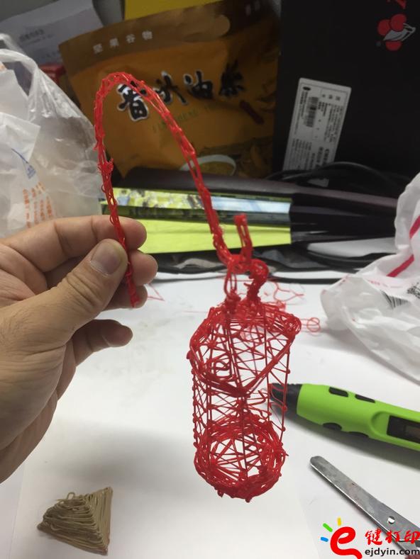 [內(nèi)附美圖]第一次3D打印筆DIY作品之毛氈鳥(niǎo)巢